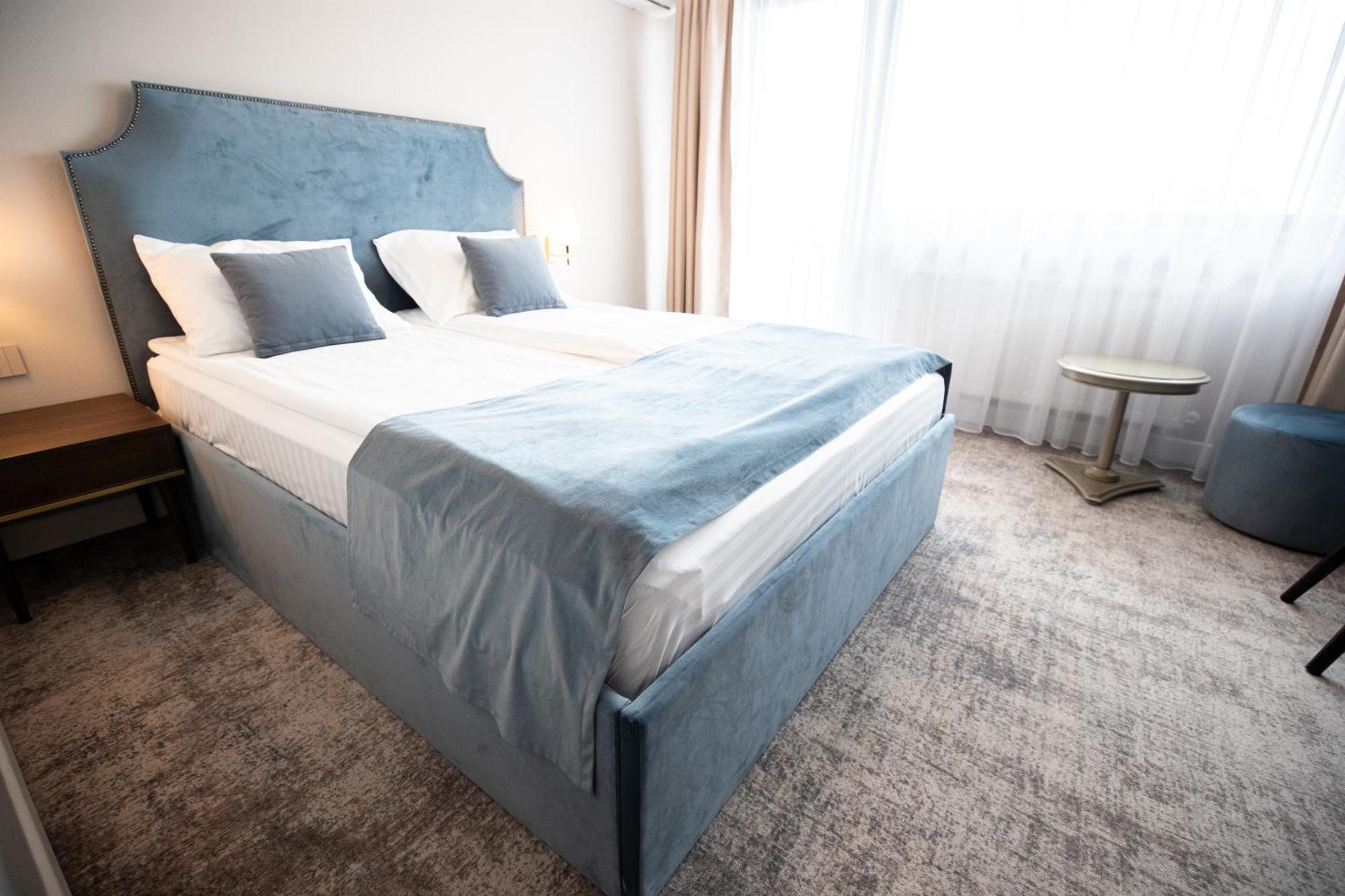 Hotel Meridian 4*