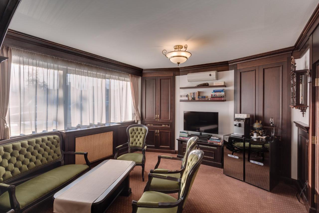 Meridian Hotel 4*